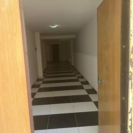 Apartament *